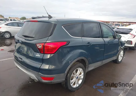 2019 Ford Escape Se z USA, uszkodzony, nr VIN 1FMCU0GD9KUA63891